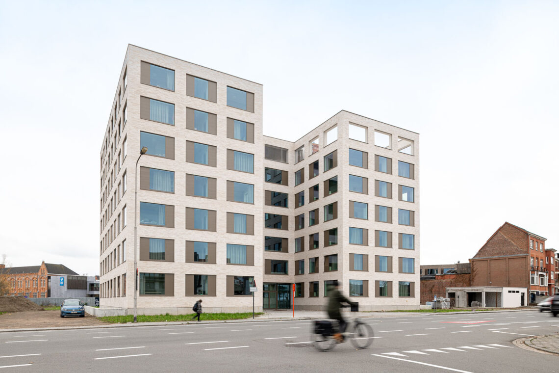 M G B Vercruysselaan 3